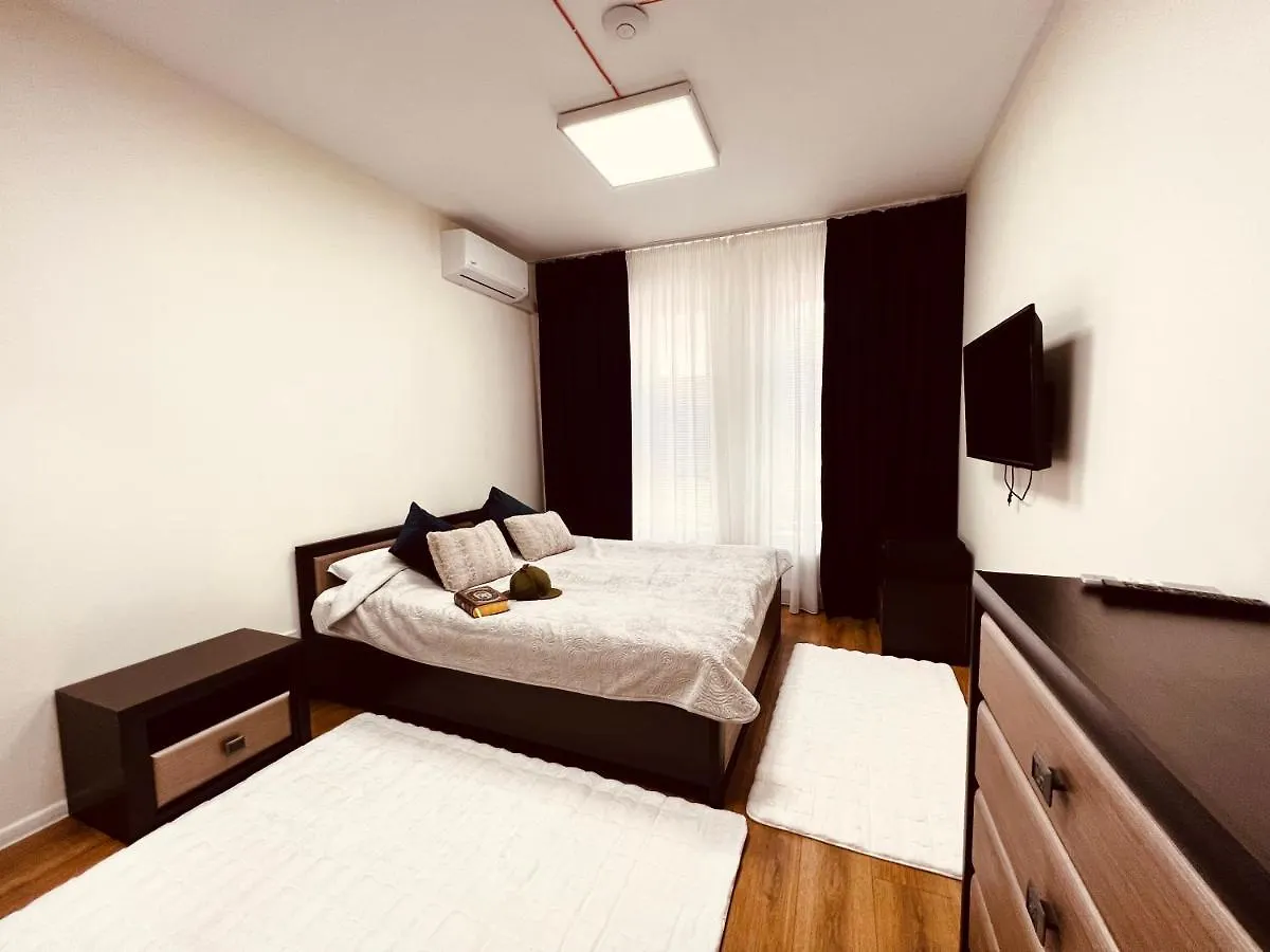 Sherlock Holmes Boutique Hotel Lwów 3*,  Ukraina