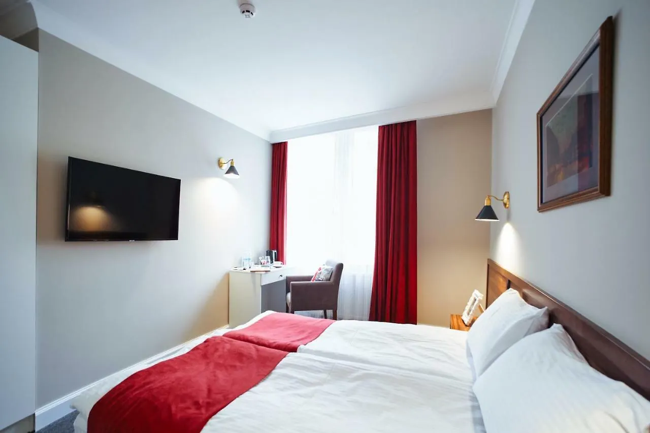 Sherlock Holmes Boutique Hotel Lviv