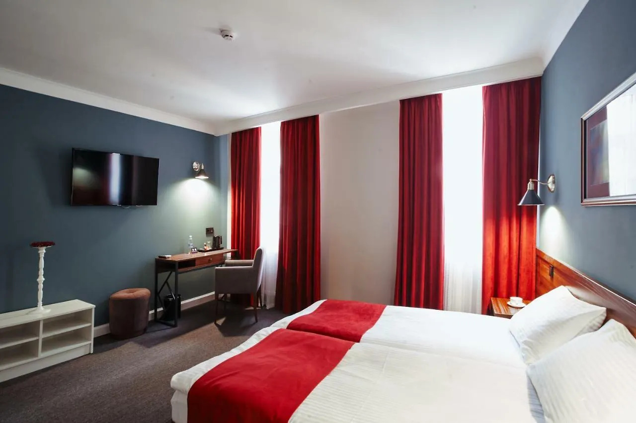 Sherlock Holmes Boutique Hotel Lviv